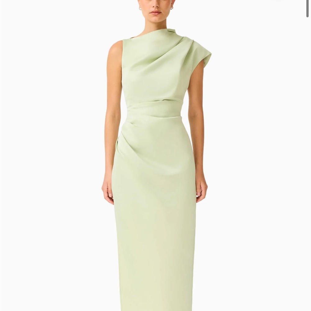Elliatt One-Shoulder Light Green Dress